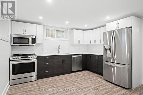 4 - 569 Mcleod Street, Ottawa, ON - Indoor Photo Showing Kitchen With Stainless Steel Kitchen