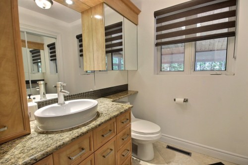 Salle d'eau - 60 Av. Victor, Rouyn-Noranda, QC - Indoor Photo Showing Bathroom
