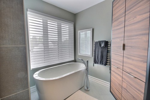 Salle de bains - 60 Av. Victor, Rouyn-Noranda, QC - Indoor Photo Showing Bathroom