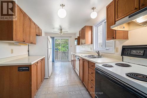 Kitchen - 9 Raj Terrace, Ottawa, ON - Indoor Photo Showing Kitchen With Double Sink