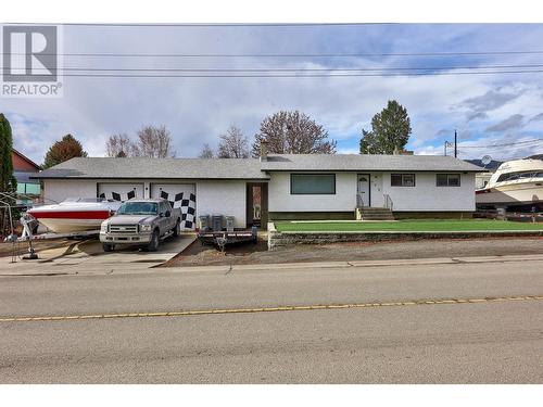 932 Singh Street  Kamloops, BC V2B 5C8