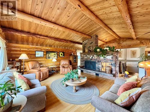1273 Chasm Road, Clinton, BC - Indoor Photo Showing Living Room With Fireplace