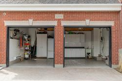 Garage - 