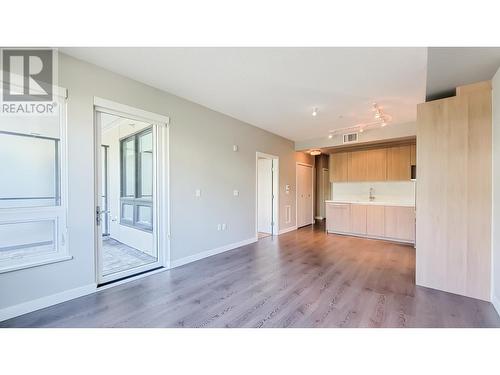 9333-9388 Tomicki Ave & Odlin Road, Richmond, BC - Indoor