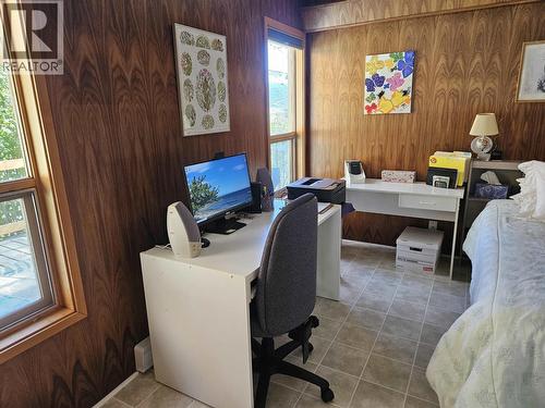 1166 Tower Crescent, Williams Lake, BC - Indoor Photo Showing Office