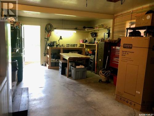 226 Saskatchewan Street E, Kamsack, SK - Indoor Photo Showing Garage