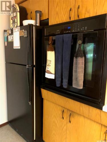 226 Saskatchewan Street E, Kamsack, SK - Indoor Photo Showing Kitchen