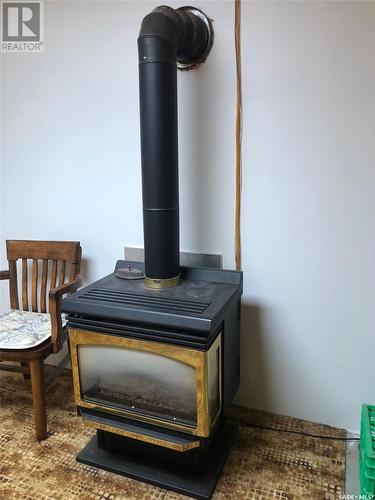 226 Saskatchewan Street E, Kamsack, SK - Indoor