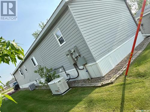 313 First Street, North Portal, SK 