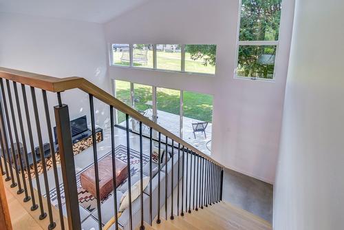 Living room - 187 Ch. Du Lac-De-L'Achigan, Saint-Hippolyte, QC - Indoor Photo Showing Other Room