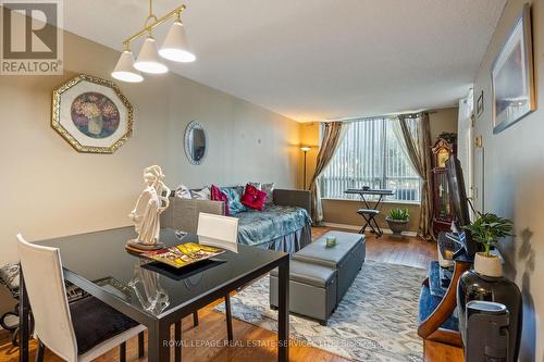 101 - 9 Northern Heights Drive, Richmond Hill, ON - Indoor