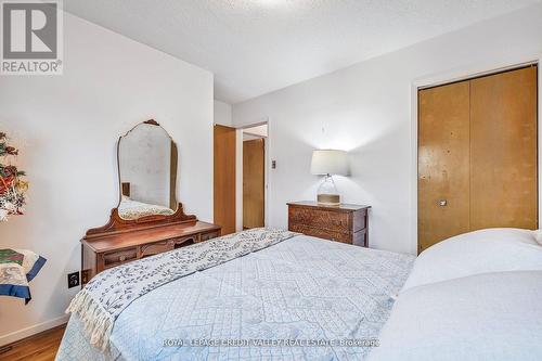 82 Terra Cotta Crescent, Brampton, ON - Indoor Photo Showing Bedroom