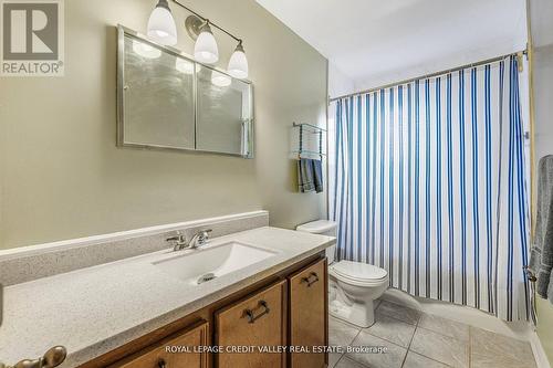82 Terra Cotta Crescent, Brampton, ON - Indoor Photo Showing Bathroom