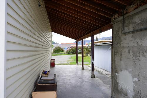 1511 Cariboo Highway, Clinton, BC 