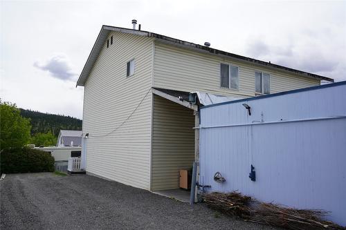 1511 Cariboo Highway, Clinton, BC 