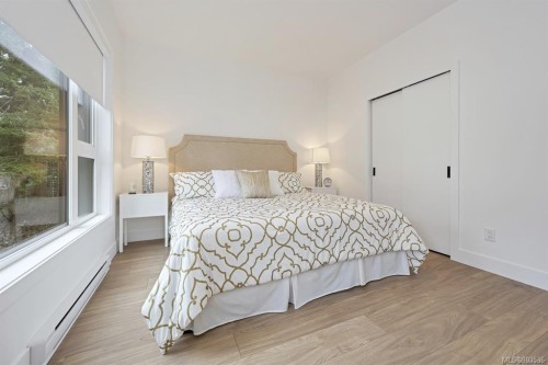 10-2330 Sooke Rd, Colwood, BC - Indoor Photo Showing Bedroom