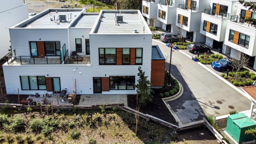 10-2330 Sooke Rd, Colwood, BC - Outdoor