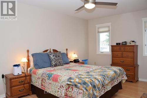 9 Empire Boulevard, Prince Edward County (Wellington Ward), ON - Indoor Photo Showing Bedroom