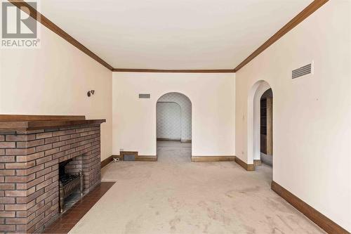 728-730 Wellington St E, Sault Ste. Marie, ON - Indoor Photo Showing Other Room With Fireplace