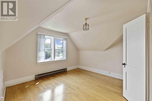 728-730 Wellington St E, Sault Ste. Marie, ON - Indoor Photo Showing Other Room