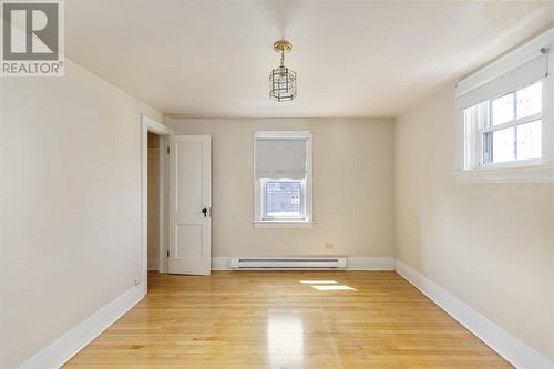 728-730 Wellington St E, Sault Ste. Marie, ON - Indoor Photo Showing Other Room