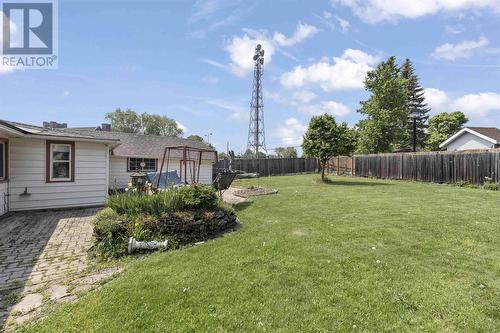 728-730 Wellington St E, Sault Ste. Marie, ON - Outdoor