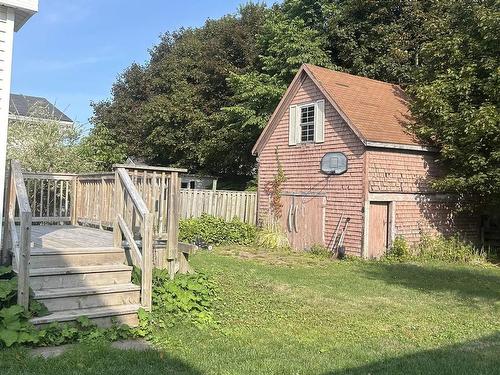 20 Victoria Avenue, Stellarton, NS 