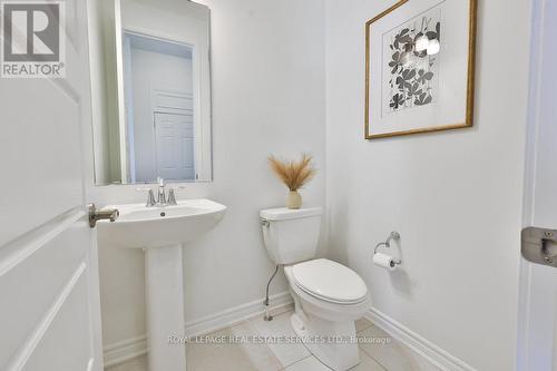 1200 Anson Gate, Oakville, ON - Indoor Photo Showing Bathroom