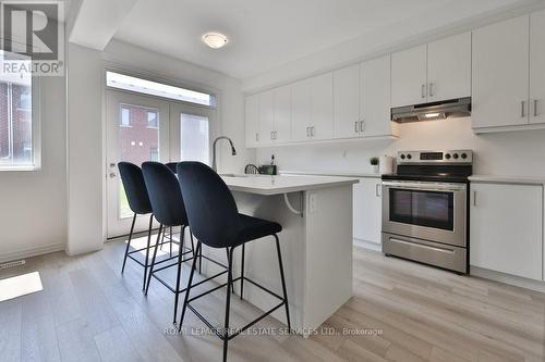 1200 Anson Gate, Oakville, ON - Indoor Photo Showing Kitchen With Stainless Steel Kitchen
