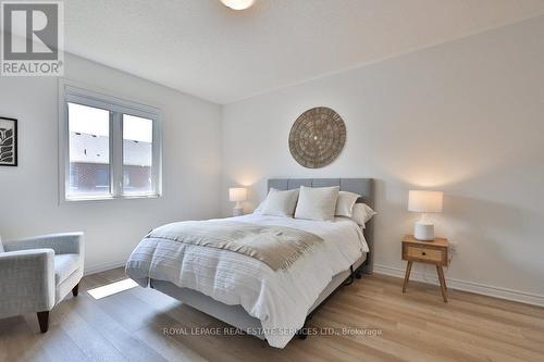 1200 Anson Gate, Oakville, ON - Indoor Photo Showing Bedroom