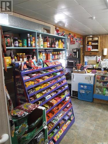 200 Railway Avenue, Fox Valley, SK 