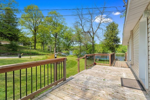 Terrasse - 812 Rue Victoria, Bryson, QC - Outdoor With Deck Patio Veranda