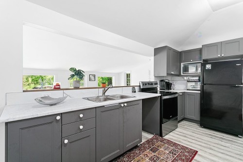 Cuisine - 812 Rue Victoria, Bryson, QC - Indoor Photo Showing Kitchen With Double Sink