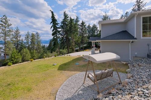 10290 Columbia Way, Vernon, BC - Outdoor