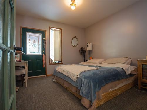 1907 Green Mountain Road, Penticton, BC - Indoor Photo Showing Bedroom