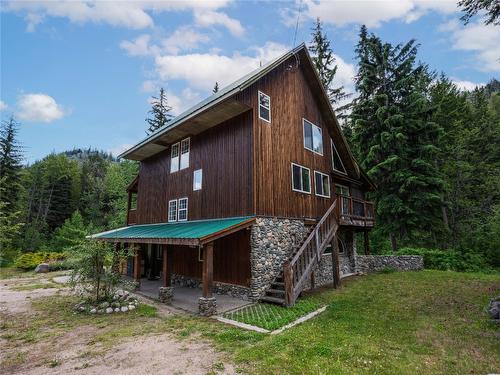 1907 Green Mountain Road, Penticton, BC - Outdoor With Deck Patio Veranda