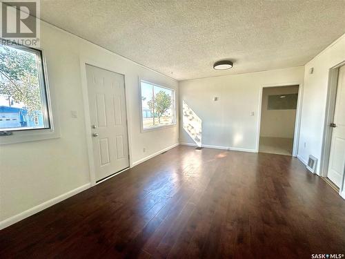 209 4Th Avenue E, Coleville, SK - Indoor Photo Showing Other Room