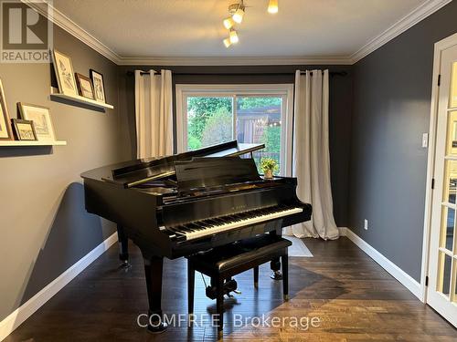 62 Menard Street, Russell, ON - Indoor Photo Showing Other Room