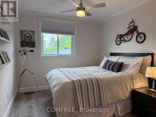62 Menard Street, Russell, ON - Indoor Photo Showing Bedroom