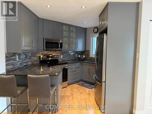 62 Menard Street, Russell, ON - Indoor Photo Showing Kitchen