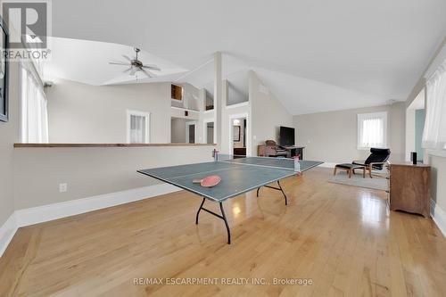 550 Beach Boulevard, Hamilton, ON - Indoor Photo Showing Other Room