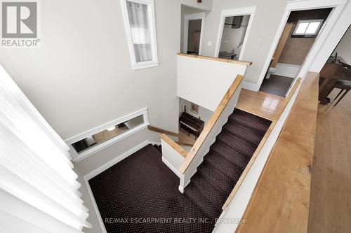 550 Beach Boulevard, Hamilton, ON - Indoor Photo Showing Other Room