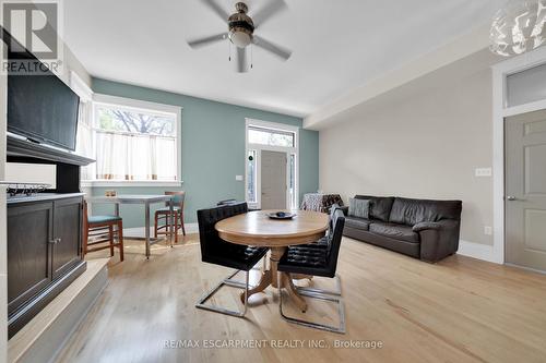 550 Beach Boulevard, Hamilton, ON - Indoor