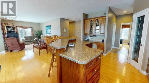 7001 253 Road, Fort St. John, BC - Indoor