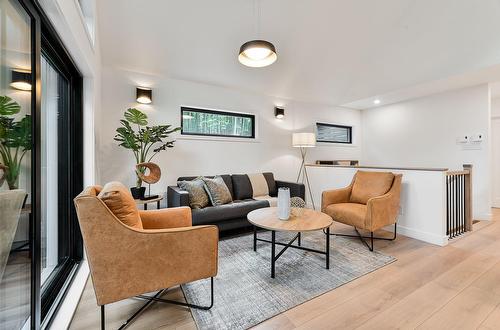Photo aérienne - 3037 Rue De Huntingdon, Dunham, QC - Indoor Photo Showing Living Room