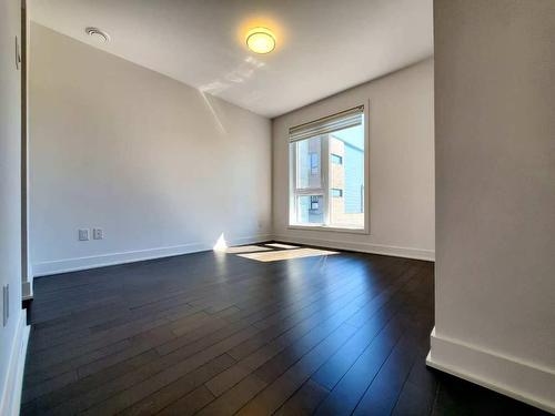 Chambre à coucher - 388 Av. Skaniatarati, Montréal (Lachine), QC - Indoor Photo Showing Other Room