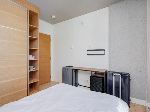 1404-989 Johnson St, Victoria, BC - Indoor Photo Showing Bedroom