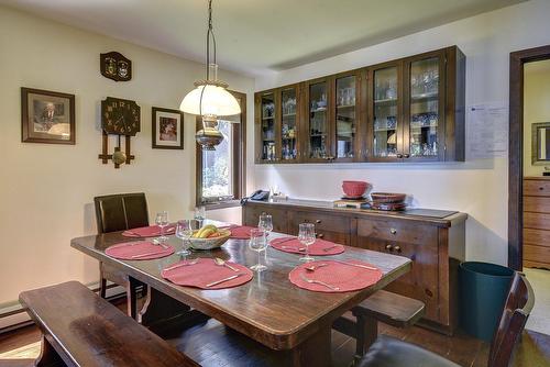 Dinette - 289 Ch. Bréard, Mont-Tremblant, QC - Indoor Photo Showing Dining Room