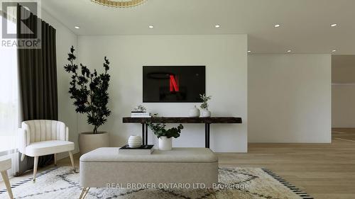 465 Gordon Street, Chatham-Kent, ON - Indoor Photo Showing Other Room