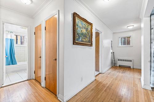 Hall - 8040 Av. Bloomfield, Montréal (Villeray/Saint-Michel/Parc-Extension), QC - Indoor Photo Showing Other Room